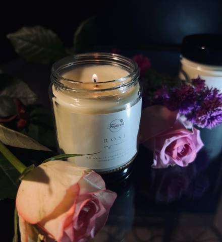 Rose candle with flowers